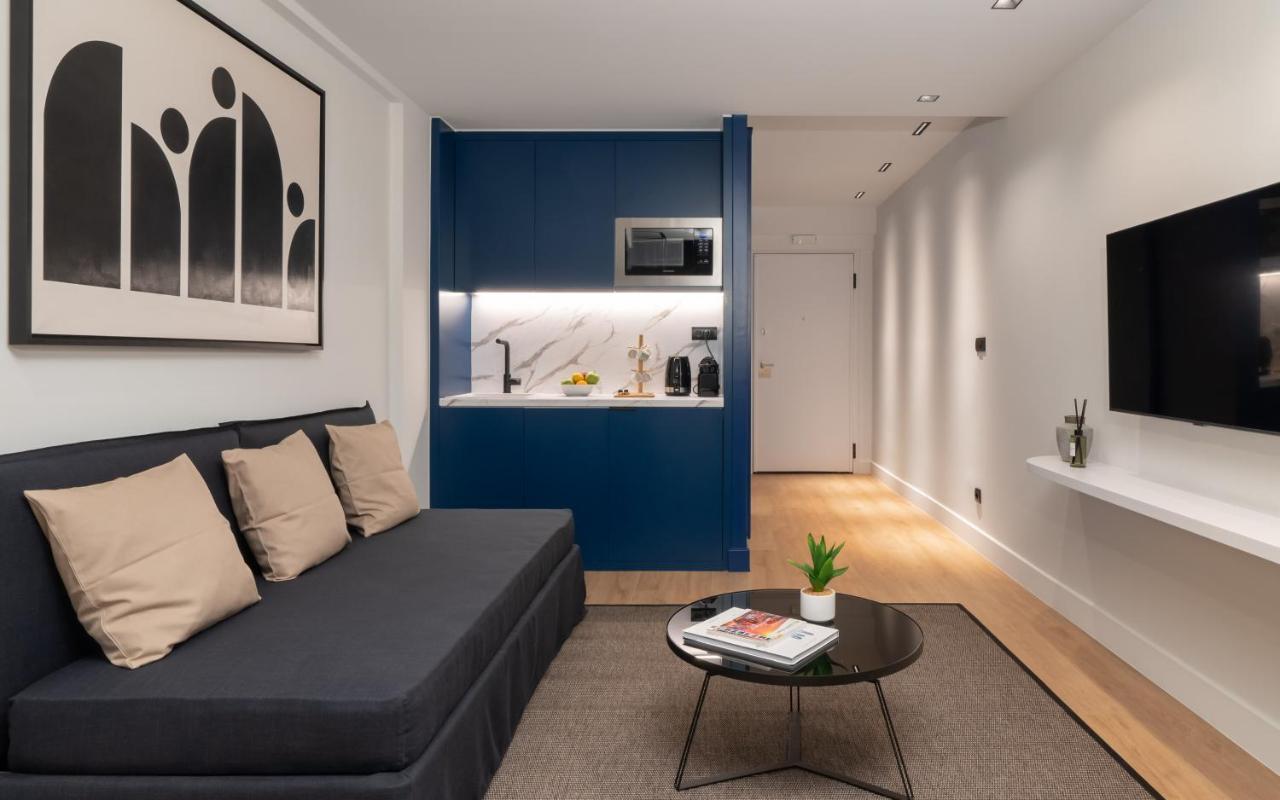 Dion Luxury Suites Афины Экстерьер фото