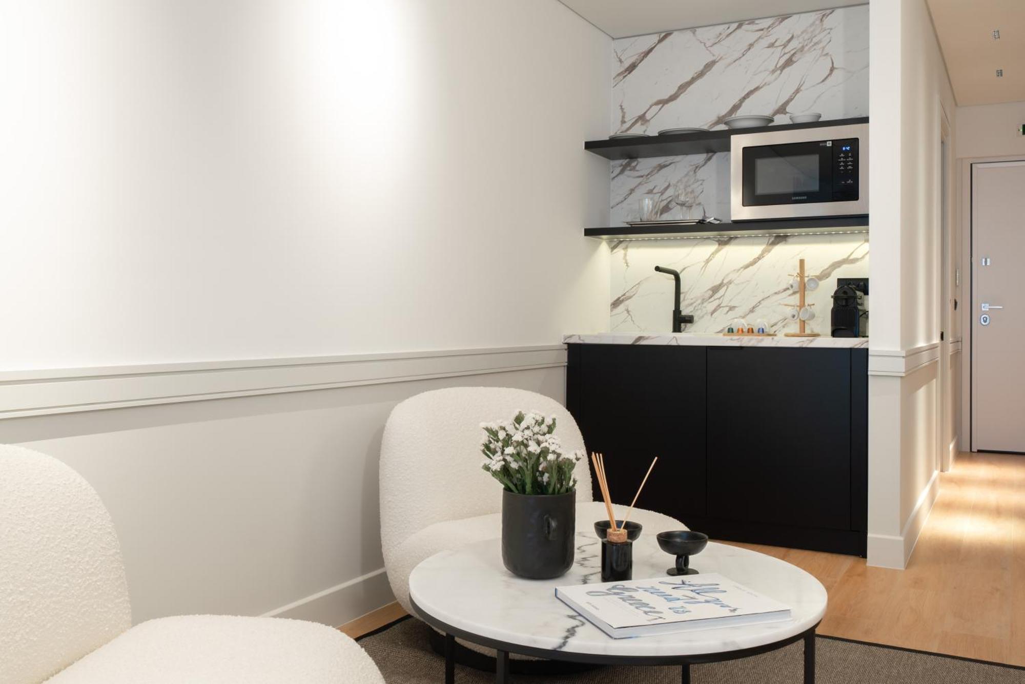 Dion Luxury Suites Афины Экстерьер фото